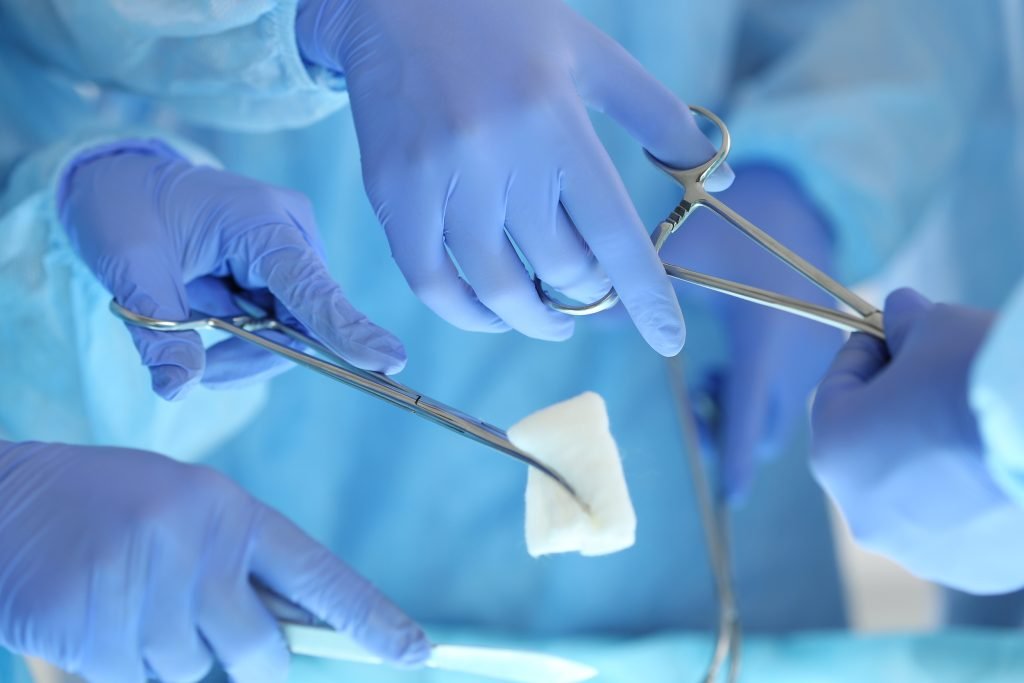 Top Surgical Tool Suppliers for Reliable Instruments