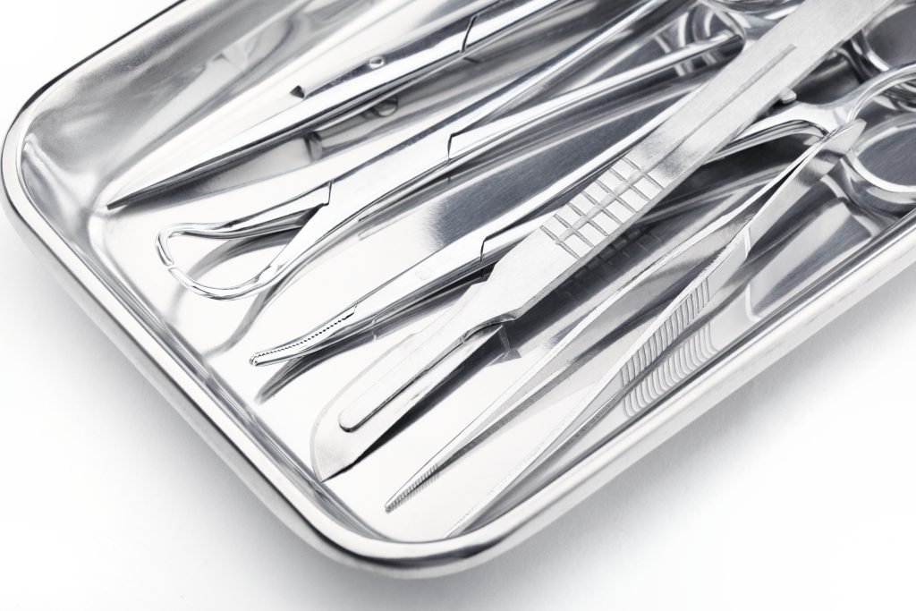 What Is Included in a Surgical Tray?
